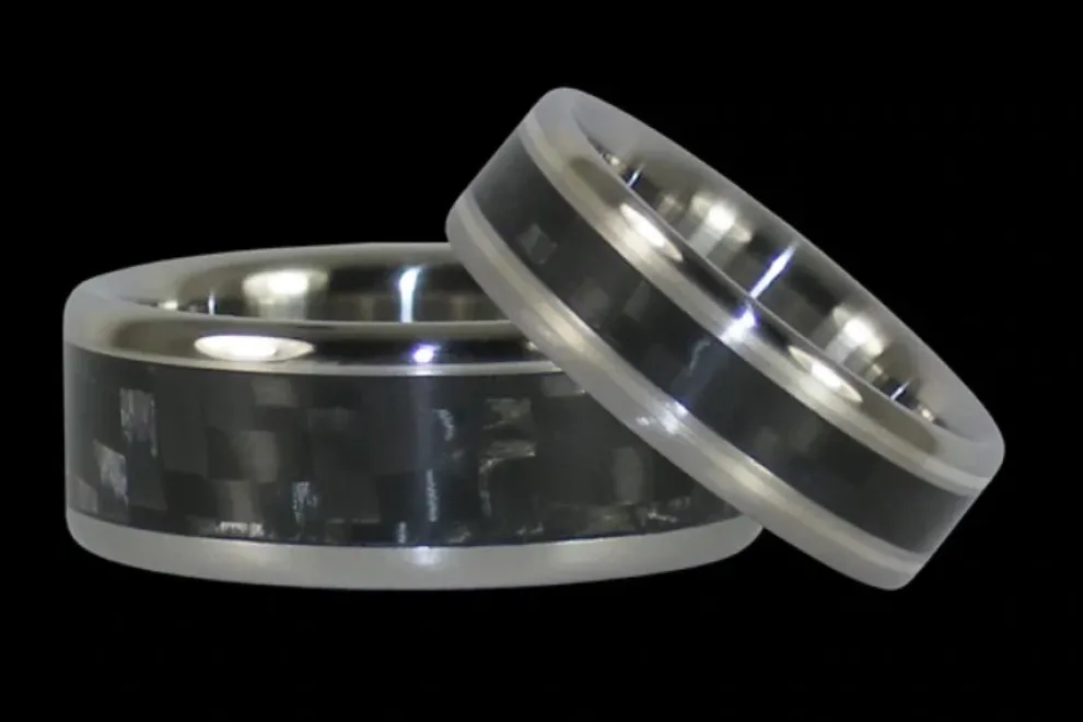 Black Carbon Fiber Titanium Ring Band