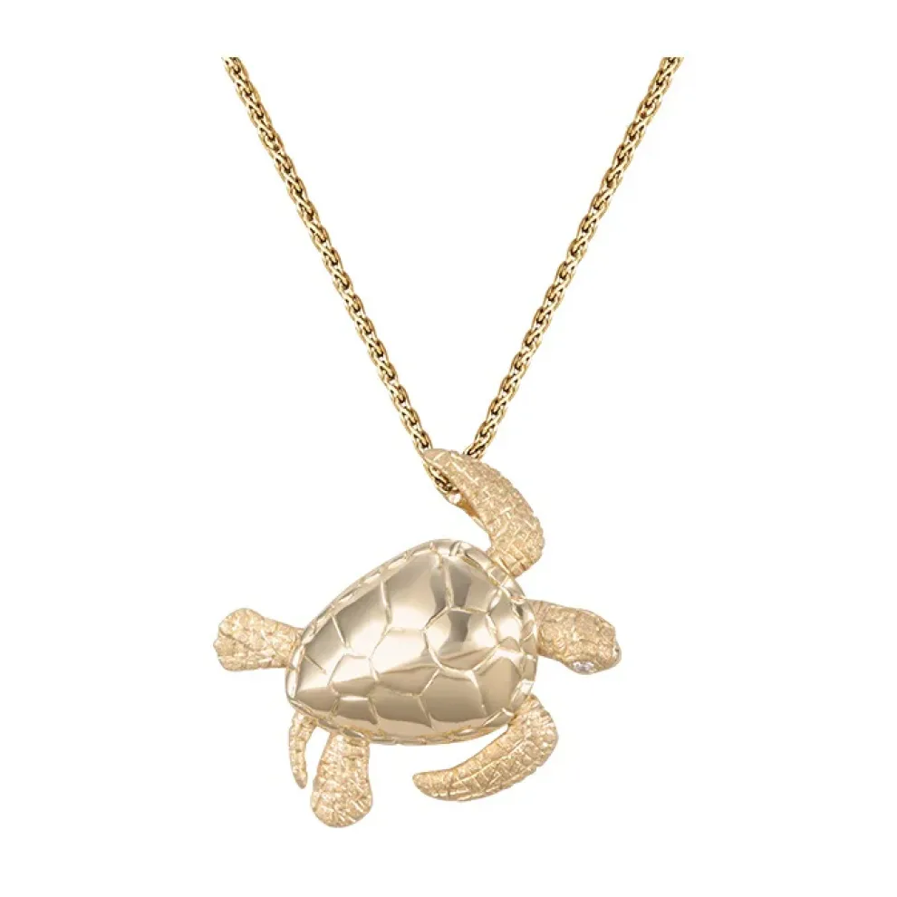 14K 30Mm Sea Turtle Pendant With 2 Diamonds