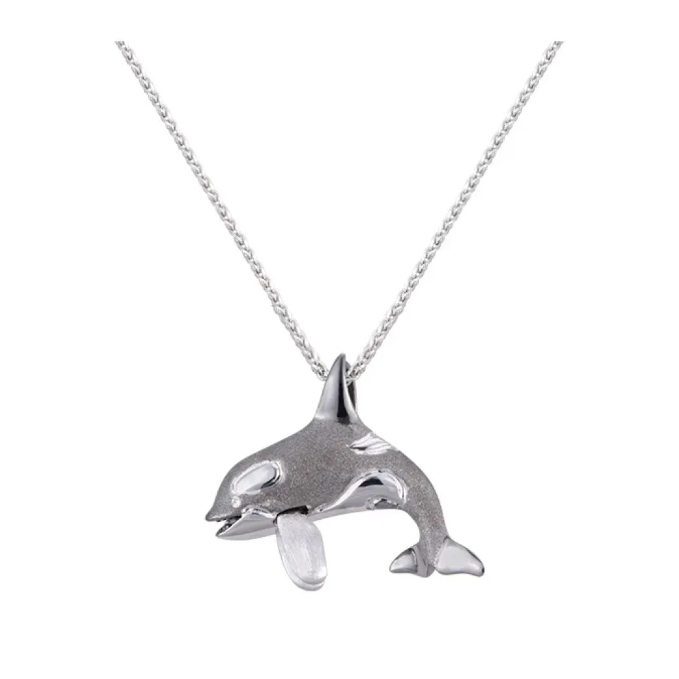 14K 20Mm 2/Tone (Black And White) Killing Whale Pendant With 2 Diamonds