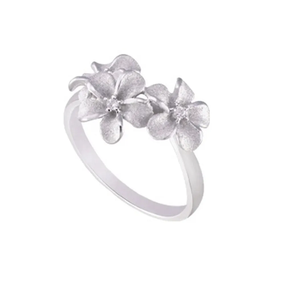 8Mm 14K Plumeria Ring With 3 Diamonds